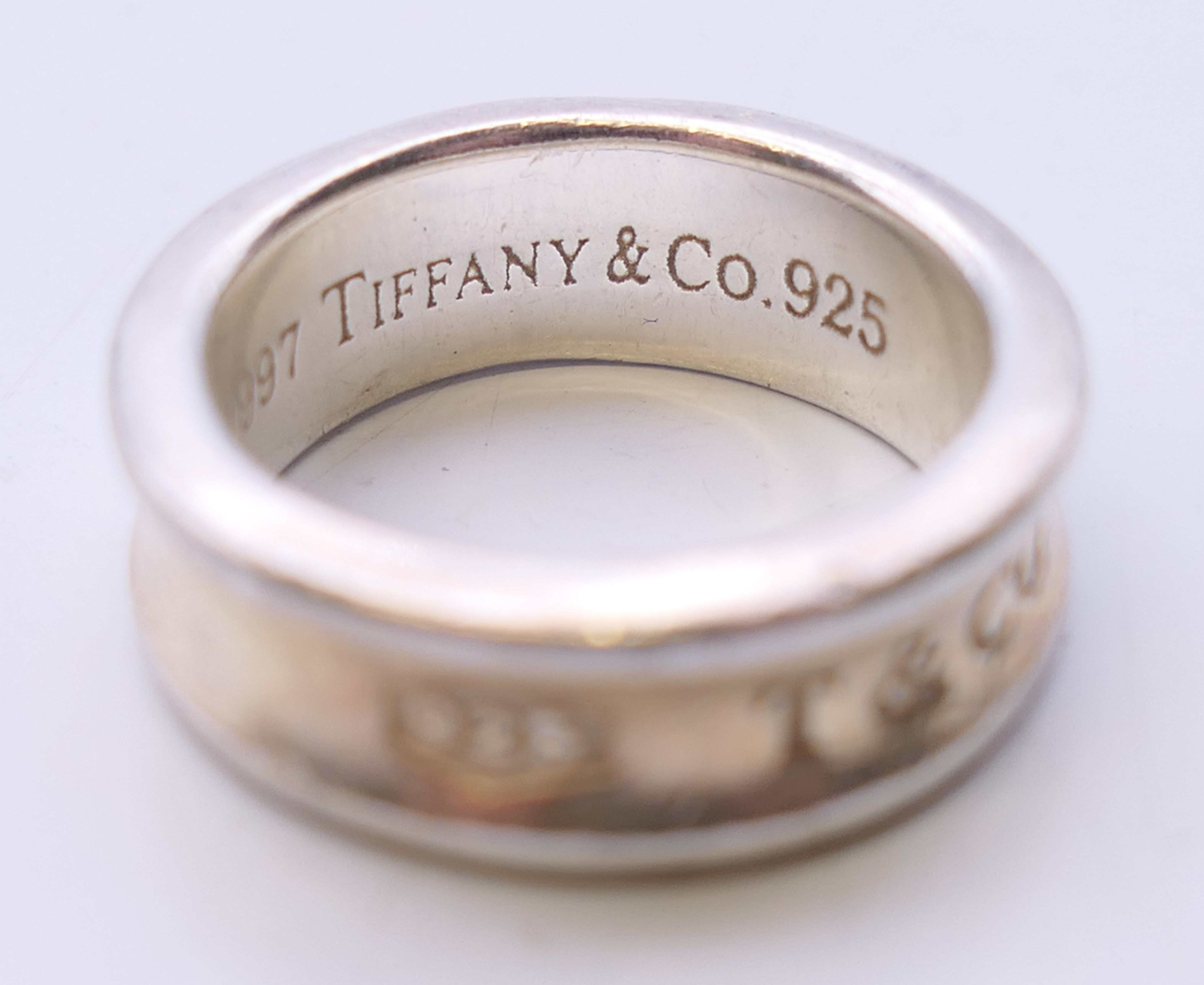 A Tiffany & Co 160 Years Commemorative silver ring. Ring size L. - Bild 5 aus 6