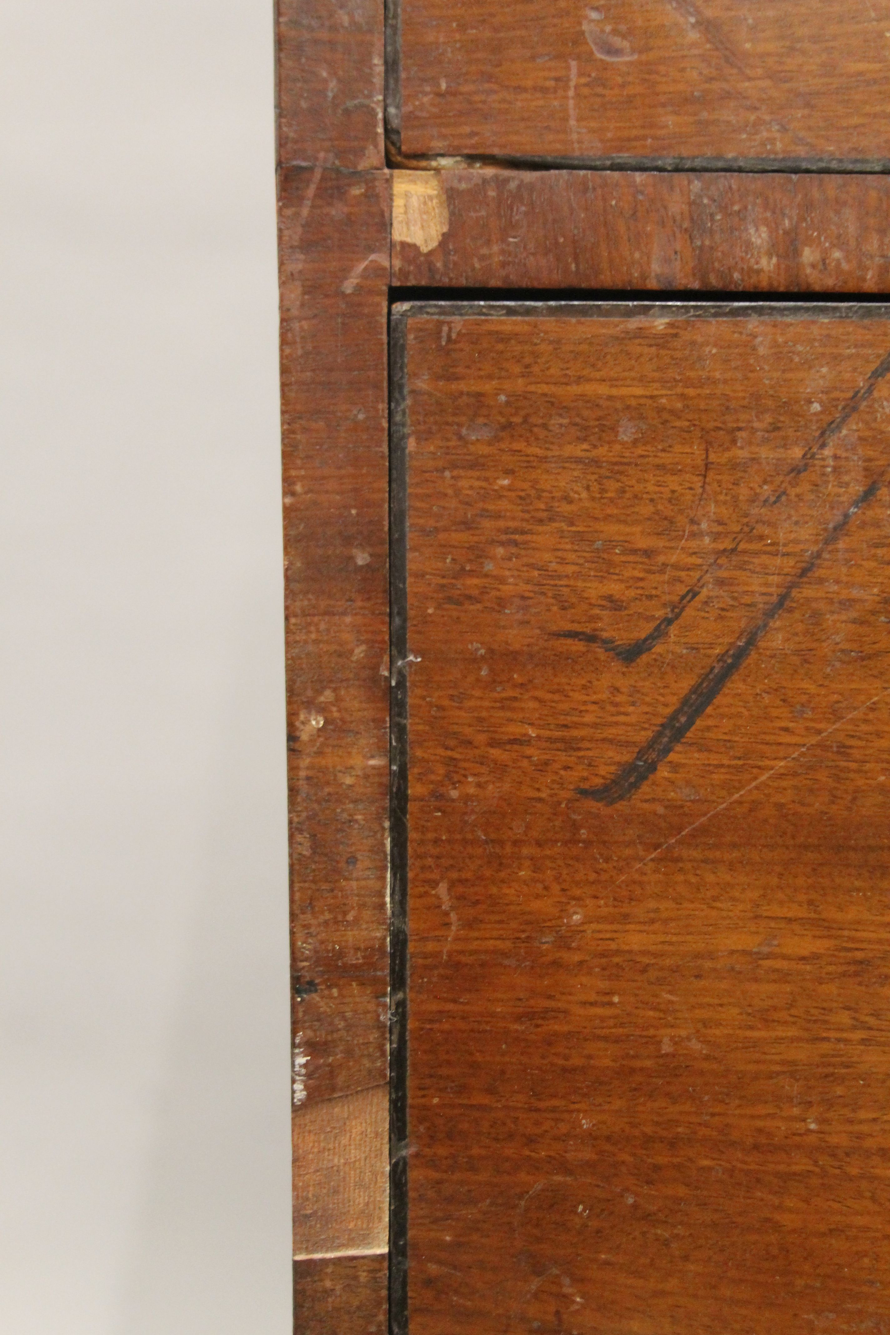 A 19th century mahogany chest of drawers. 104 cm wide. - Image 8 of 12