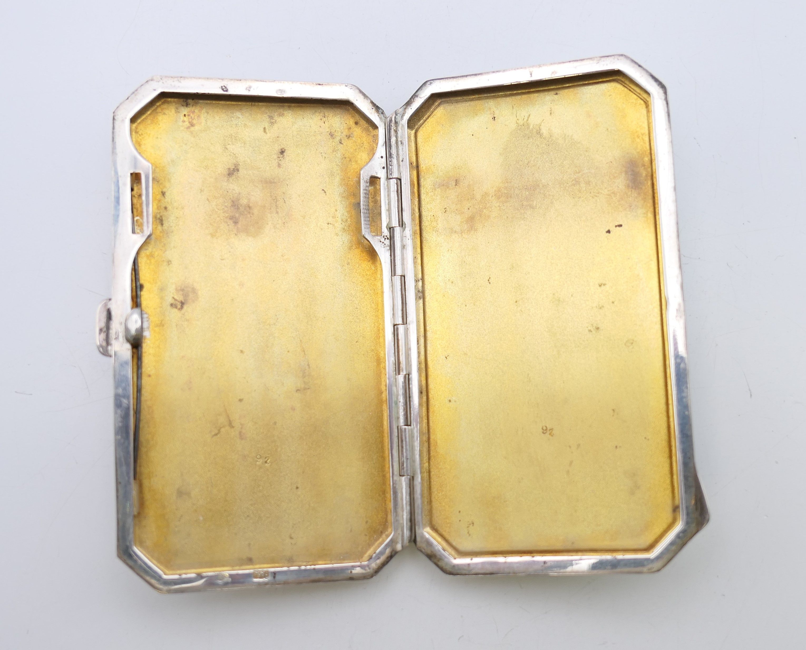 An early 20th century enamel decorated silver cigarette case. 8 cm x 4.5 cm. - Image 5 of 9