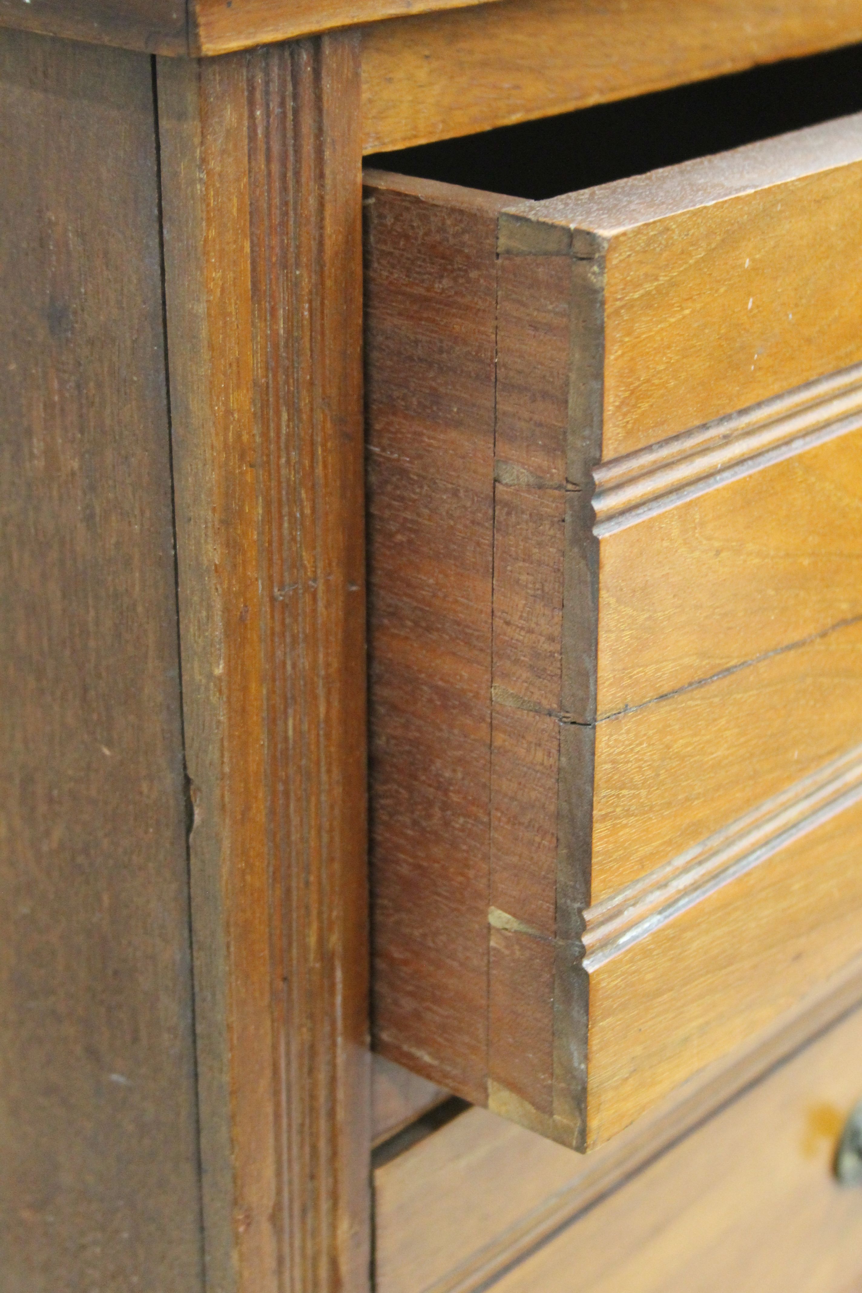 A Victorian walnut chest of drawers. 104.5 cm wide. - Image 7 of 8