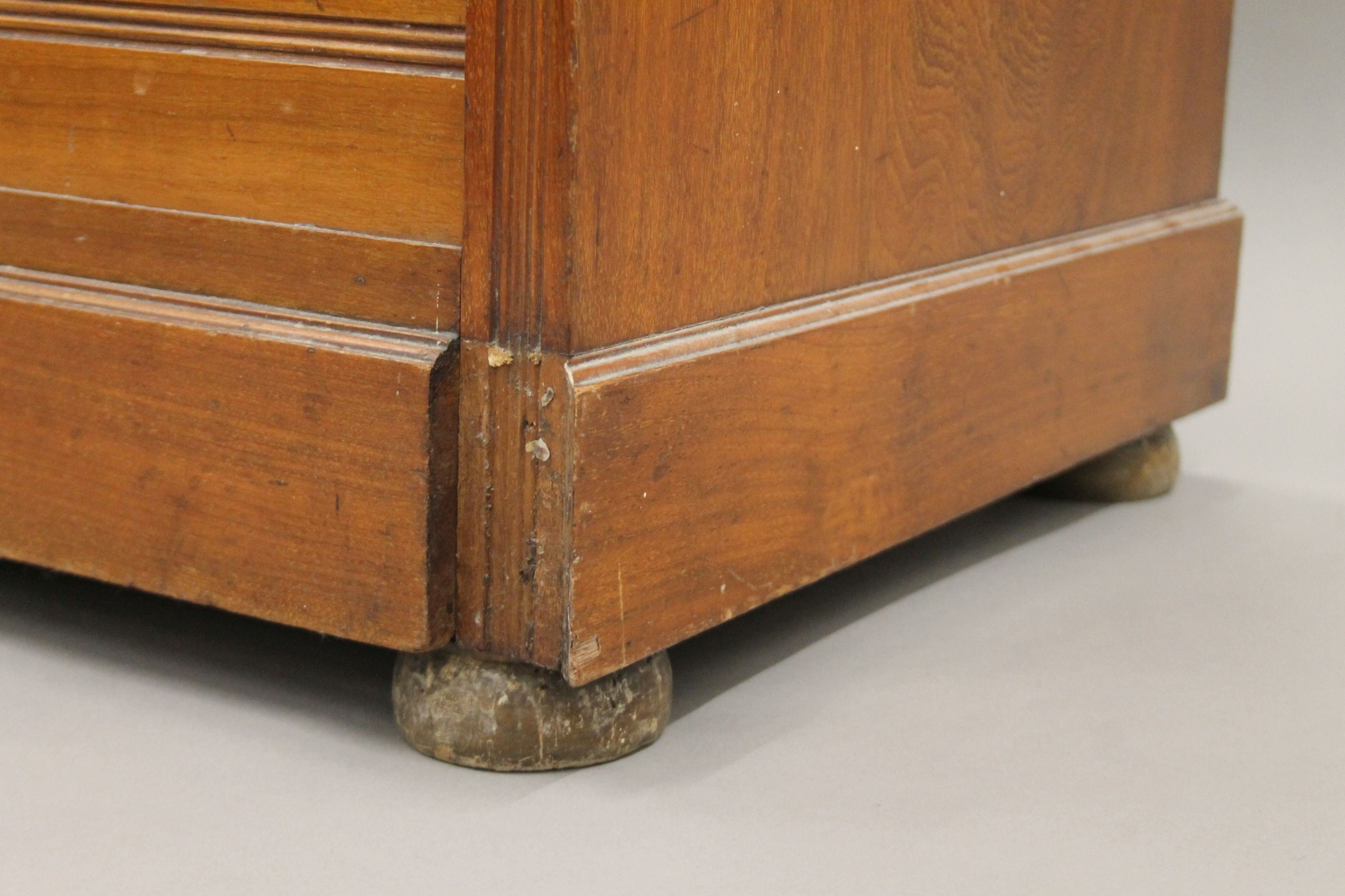 A Victorian walnut chest of drawers. 104.5 cm wide. - Image 8 of 8