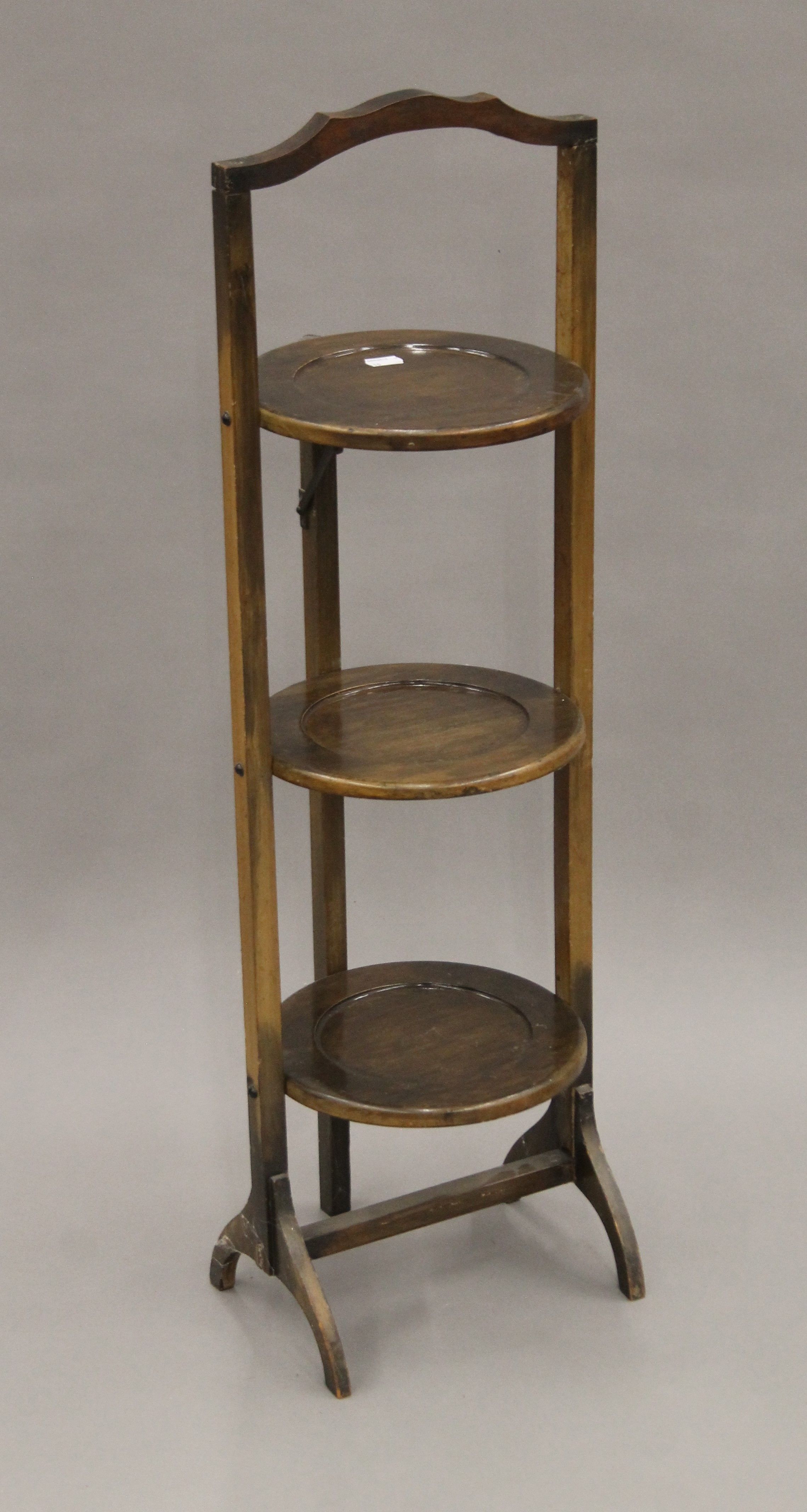 Two upholstered oak foot stools and a folding cake stand. The latter 90 cm high. - Image 3 of 8