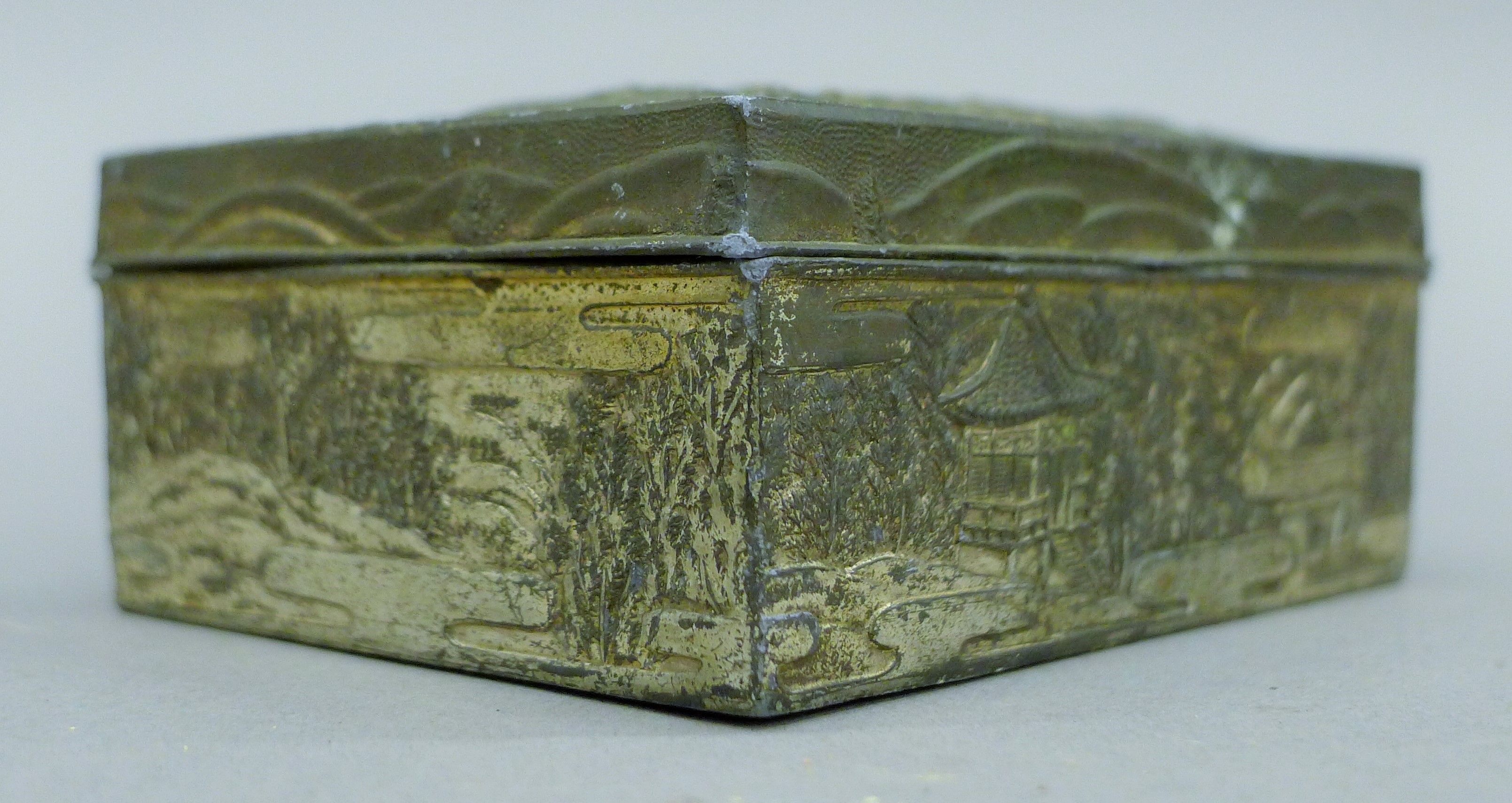 A small silver tazza, Indian cruets, etc The former 12 cm diameter and 85.7 grammes. - Bild 8 aus 12