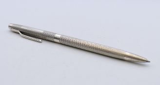 A Mappin & Webb silver ballpoint pen, hallmark Birmingham. 14 cm long.