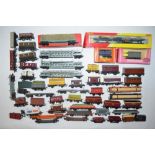 Collection of previously used OO gauge rolling stock from Hornby, Hornby Dublo, Tri-Ang etc.