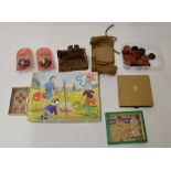 Vintage games, puzzles and oddments including an "Alice In Puzzleland" ball bearing tilt game, a