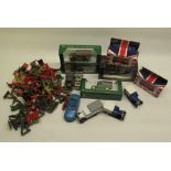 Collection of plastic soldiers inc. band of Coldstream Guards, infantryman in fighting stance,