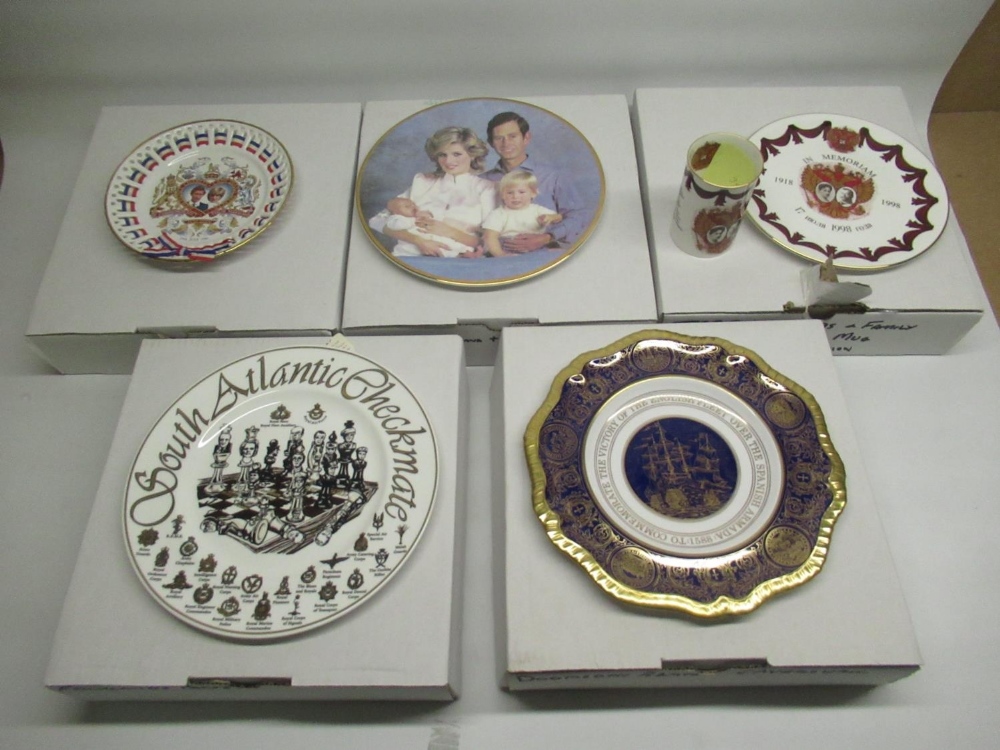 Collection of boxed Limited Edition plates from Caverswall, Royal Doulton, etc.. covering events - Image 2 of 3