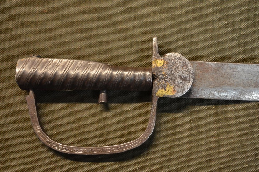 Unusual continental style Brunswick sword type bayonet, with21.5" blade and side slot mounts, button - Image 2 of 4