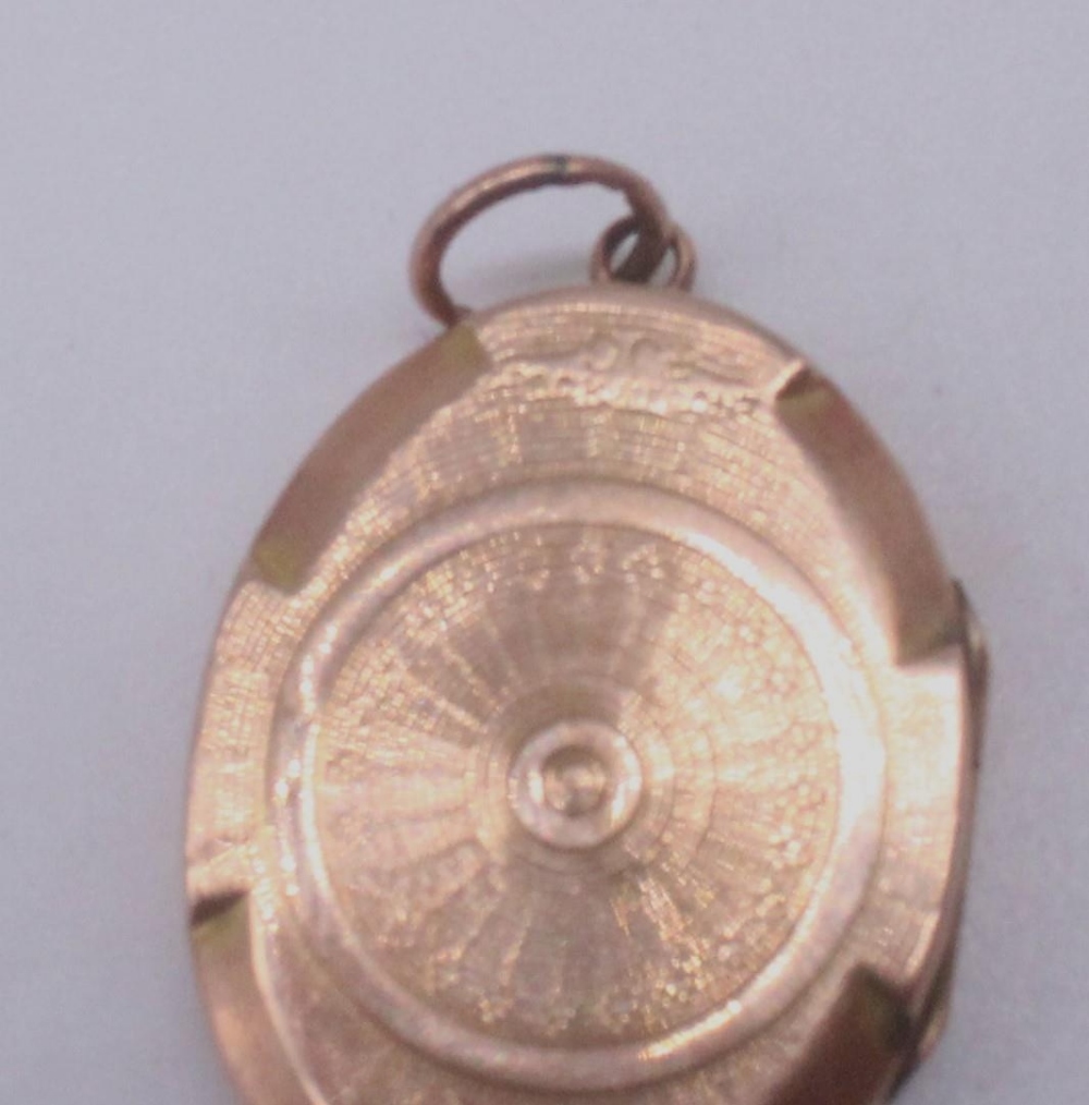 9ct yellow gold locket pendant with engine turned detail, stamped 9ct, a cameo brooch on 9ct - Image 2 of 3