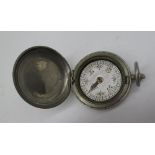 WWI British 1917 Officers Dennison pocket compass, stamped VI 42514 (A/F)