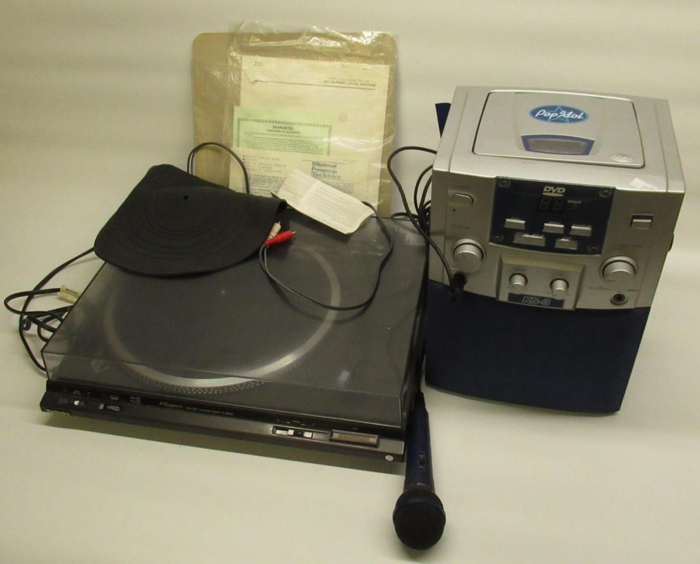 Technics Automatic Turntable System SL-BD22 and a Pop Idol Karaoke system (2)