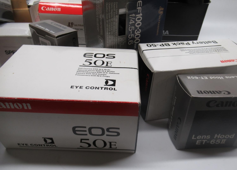 Seletion of cameras , lenses, accessories and other equipment including Canon EOS 1000F, Canon EOS - Image 5 of 10