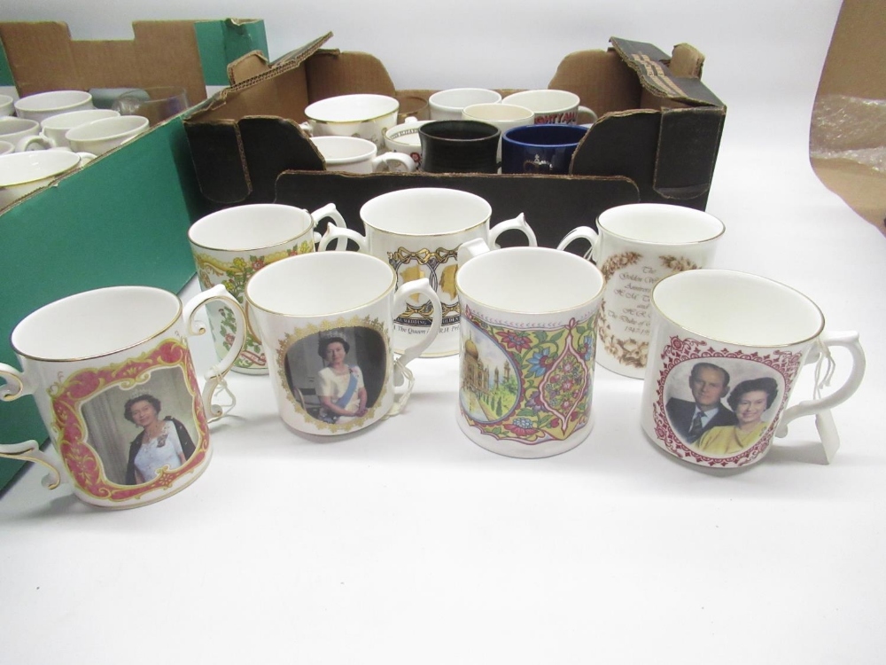 Collection of commemorative mugs relating to Queen Elizabeth II and her Jubilees, inc. Royal - Image 2 of 2