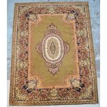 Large Persian pattern rug with floral pattern. 3.60 x 2.73m