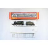 Hornby R.392 OO gauge GWR County Class "County of Bedford" locomotive and tender