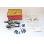 Vintage boxed W Britain's 18in Heavy Howitzer (No 1266) with instructions and accessories.