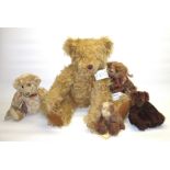 Collection of artists bears and collectors bears including Oldacre Bears 'Chewy' 1/6, H60cm, two