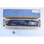 Hornby R037 OO gauge Princess Coronation Class "Lady Patricia" in BR blue locomotive and tender