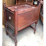 Geo.III style mahogany side table with end drawer on turned supports with stretcher, W61cm D42cm