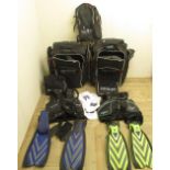 2 sets of diving equipment comprising a SeaQuest Diva XLT & a SeaQuest QDPRO vests, 2 pairs of