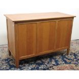 Light oak panelled blanket box with hinged lid, W105cm D50cm H71cm