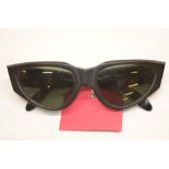 Vintage Ray-Ban Bausch & Lomb onyx black rimmed sunglasses, lens marked with Bausch & Lomb monogram,