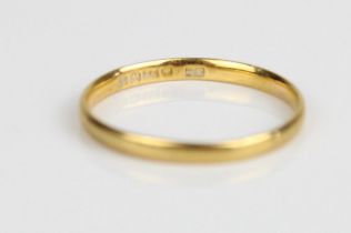 22ct yellow gold plain wedding band, stamped 22, size M, 1.4g