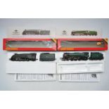 Two Hornby OO gauge electric locomotive models, R063 BR Britannia and R350 A4 Mallard, both in