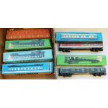 Six Marklin boxed HO gauge coaches no. 4089, 4054, 4023, 4026, 2 others (6)