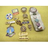 Small selection of various association type pin and other badges including Royal Highland