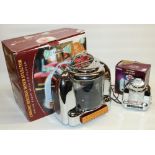 Steepletone diner chrome jukebox style radio/CD player, H30cm, and an AM/FM radio by Omega in a