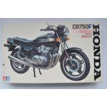Tamiya 1/6 scale Honda CB750F Big Scale No20 model kit (item no BS0620), un started with all