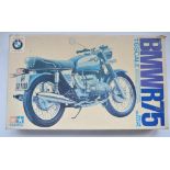 Tamiya 1/6 scale BMW R75/5 Big Scale No5 model kit (item no BS0605/2500), un started with sprues