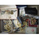 Collection of costume jewellery including brooches, faux pearls, rings etc