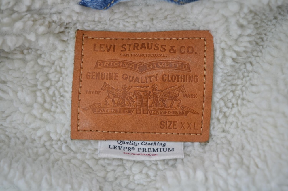 WITHDRAWN - Levi Strauss fleece lined denim jacket, size XXL, excellent barely worn condition - Image 3 of 4