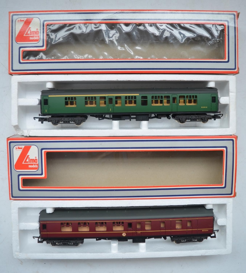 Four Lima OO gauge railway passenger coaches to include 2x corridor coaches. Condition varies from - Image 2 of 3