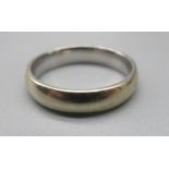 18ct white gold wedding band, stamped 750, size O1/2, 5.0g