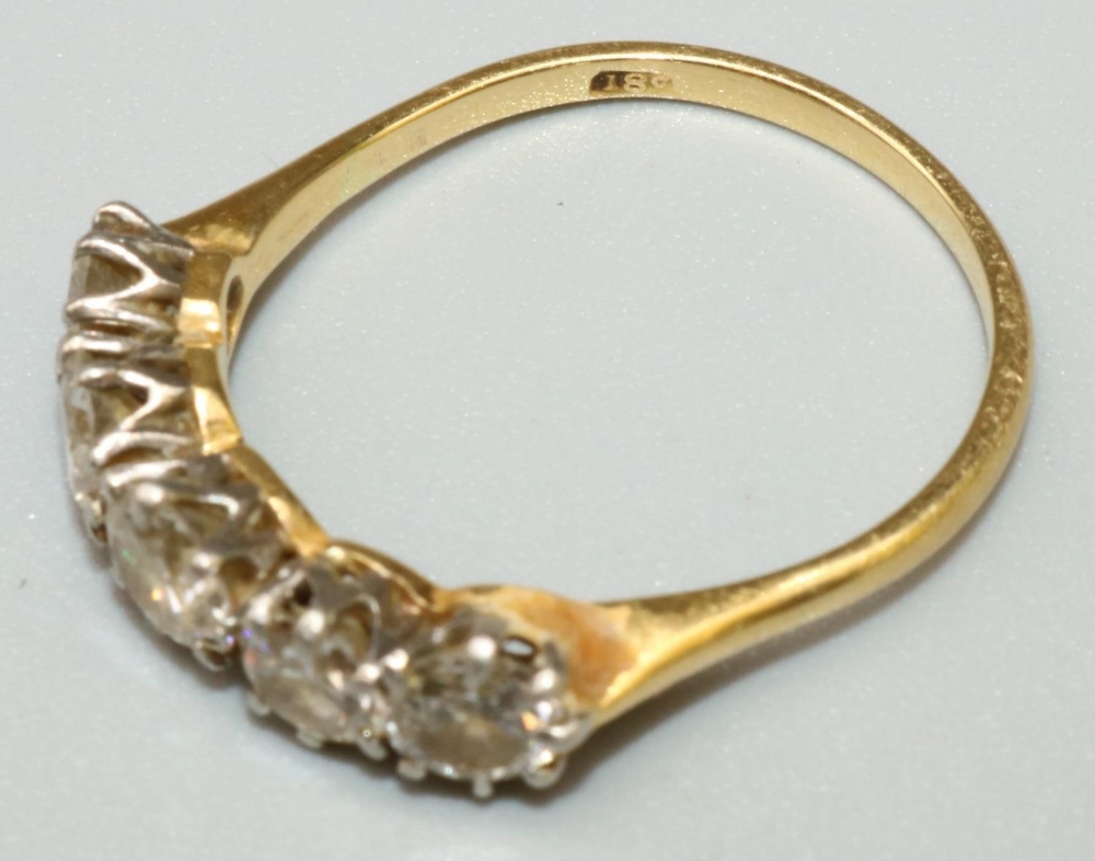 18ct yellow gold five stone diamond ring, set with five brilliant cut diamonds, in claw settings, on - Image 3 of 3