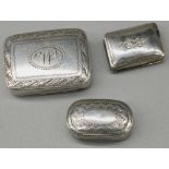 George III hallmarked silver rectangular vinaigrette, hinged lid with initialed cartouche in leaf