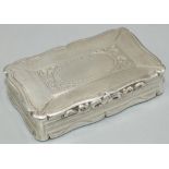 Victorian hallmarked silver shaped rectangular snuff box, plain hinged lid with vacant oval