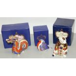 Royal Crown Derby porcelain paperweights: Polar Bear (seated), gold stopper; Robin, gold stopper;