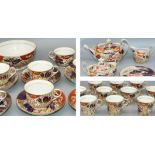 Dom Joly Collection - Early C19th Chamberlains Worcester Imari pattern tea service comprising: six