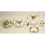 Royal Albert Old Country Roses: telephone H15cm, coffee pot H23cm, teapot H18cm, teapot stand,