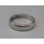 9ct white gold wedding band, stamped 375, size P, 4.7g