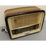 1960's Telefunken Gavotte 7 Radio in walnut finish case W46cm D21cm H34cm