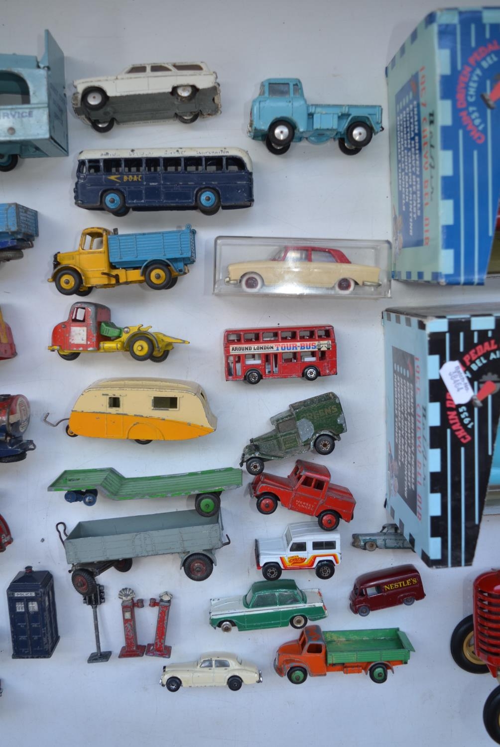 Collection of vintage diecast model vehicles to include Dinky, Corgi and a large Lesney Massey - Image 3 of 9