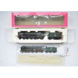 Boxed Hornby OO gauge "Super Detail" BR 4-6-2 Britannia Class 70050 "Firth Of Clyde" electric