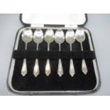 Cased set of six ER.II hallmarked Sterling silver coffee spoons by Pinder Brothers, Sheffield, 1967,