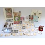 Large collection of commemorative crowns, collectable world coins, medallions and other mixed